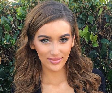 What is Net Worth Of Molly Eskam 2023 As of 2023, Molly Eskams net worth stands at a whopping 2 million. . Molly eskam